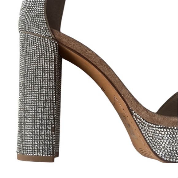 Wishbone Rhinestone shoes/ heels - Picture 5 of 5